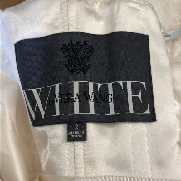 White By Vera Wang Ivory Lace Wedding Dress - New With Tag - Picture 4 of 16